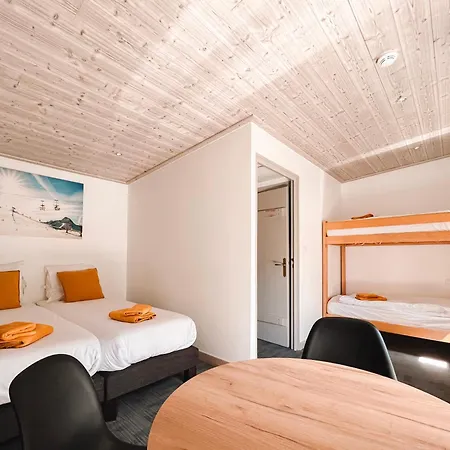 Hotel Les Merisiers 3*