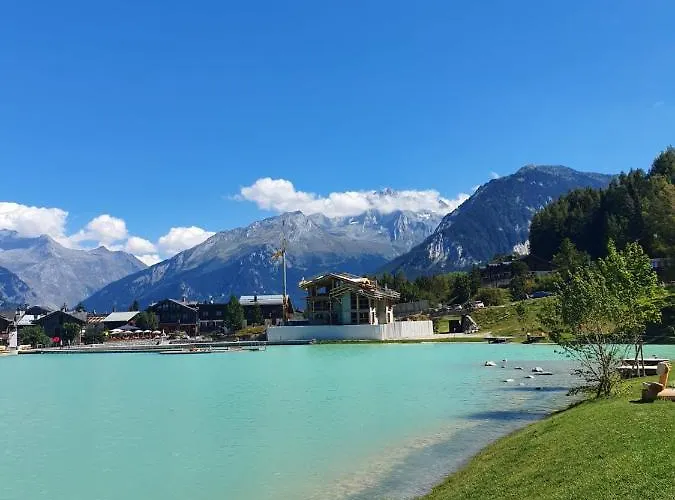 Hotel Les Merisiers 3*