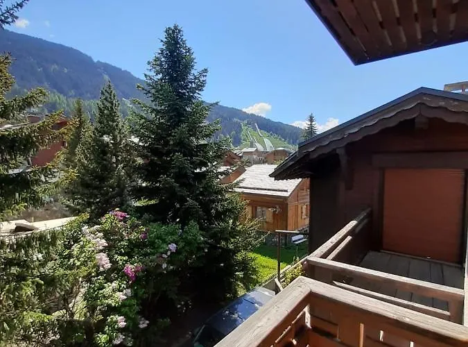 Les Merisiers Hotel